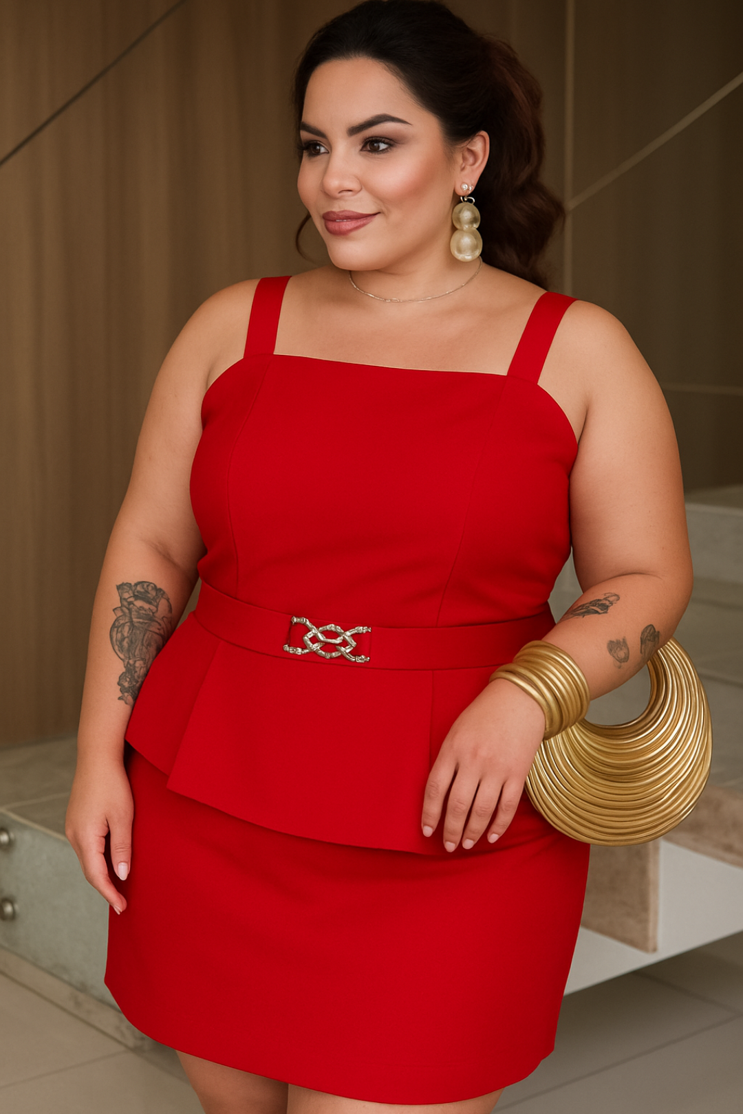 Conjunto em Alfaiataria Moderna e Jovial com Elastex e Ziper nas Costas – Sofisticação e Conforto em Tom Vermelho.